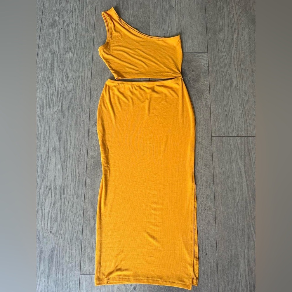 Orange Ribbed One-Shoulder Cutout Midi Dress With Side Slit